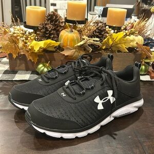 NIB Under Armour Charged Assert Shoes Size 13 Extra Wide